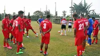 Timnas Fiji saat berlatih di Bekasi sebagai persiapan melawan Timnas Indonesia. (Bola.com/Fiji FA)
