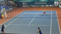 Pasangan ganda campuran Indonesia Christoper Benjamin Rungkat, Aldila Sutjiadi berhasil melaju ke babak perempat final cabang olahraga dalam tenis Asian Games 2018.