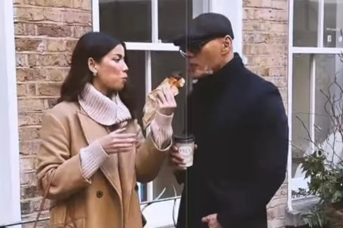 6 Potret Sabrina Chairunnisa dan Deddy Corbuzier Liburan di London, Outfit Musim Dingin Jadi Panutan