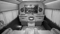 Sekat kabin BAV  Luxury Auto Design. (ist)