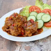 ilustrasi ayam kecap/copyright by Amallia Eka (Shutterstock)