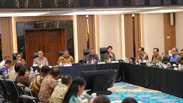 Kementerian Koordinator Bidang Perekonomian, bersama K/L lain mengadakan acara “Sosialisasi dan Penjelasan Kebijakan DHE SDA dan Tata Kelola Ekspor Komoditas SDA Strategis”. (Dok Kemenko Perekonomian)