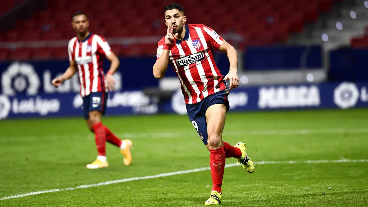 FOTO: Luis Suarez Borong Dua Gol, Atletico Madrid Ditahan Imbang Celta Vigo