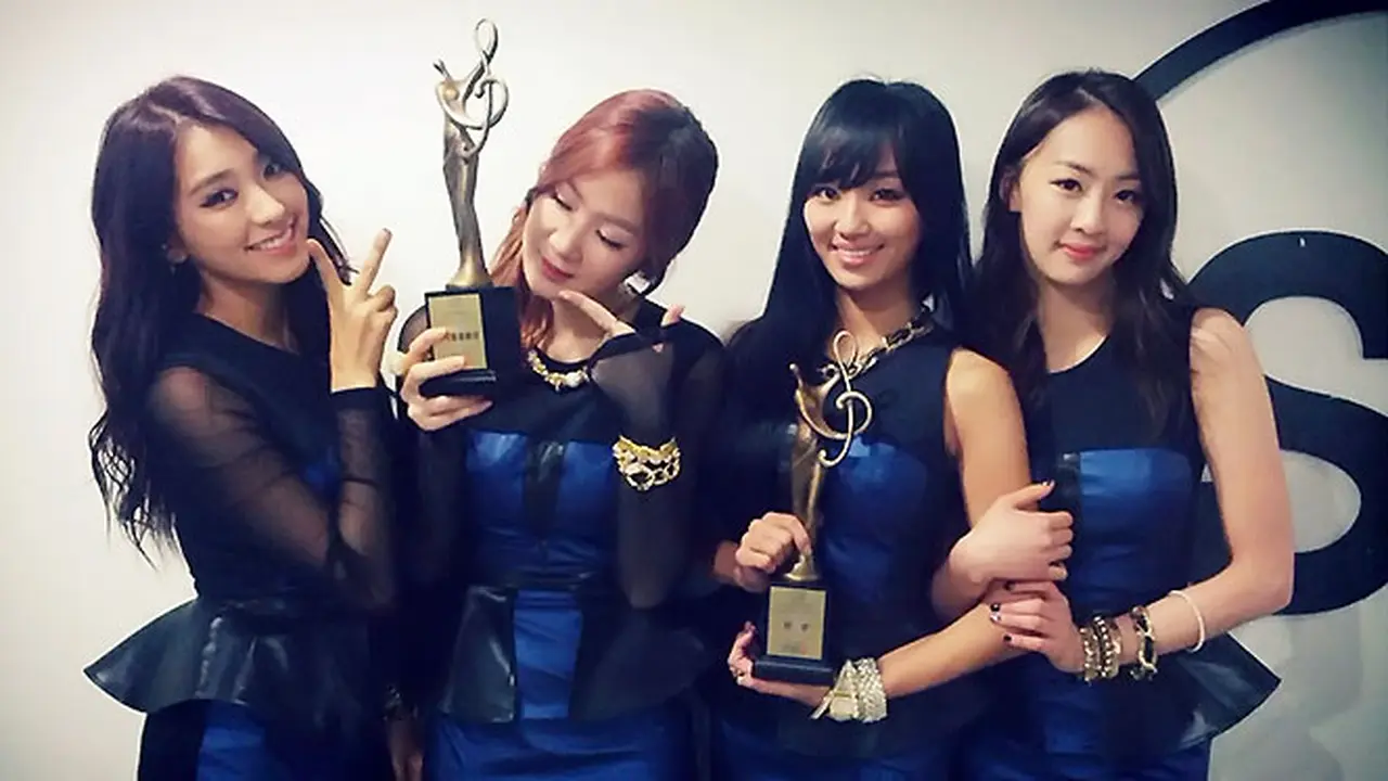 sistar-131013b.jpg