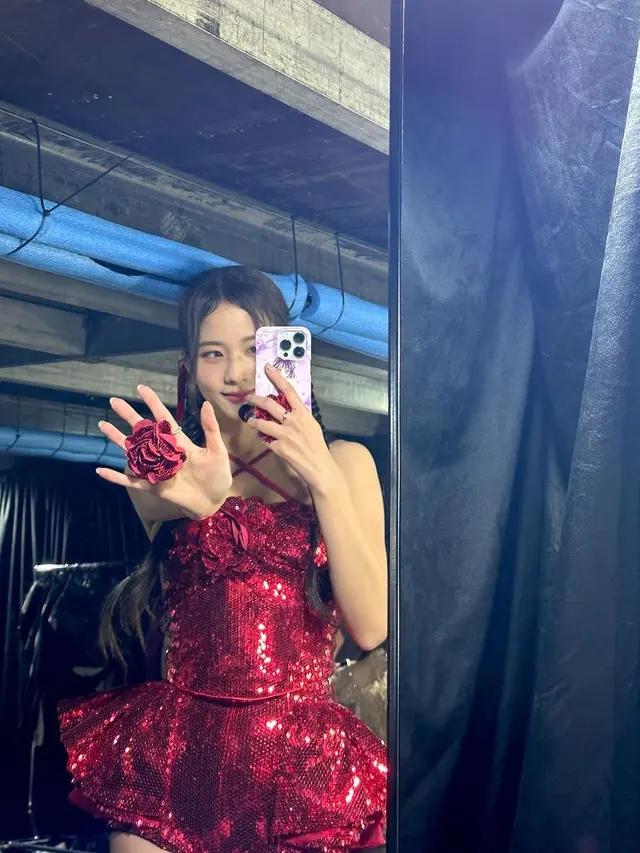 6 Gaya Jisoo BLACKPINK Tampil Solo dengan Lagu Flower yang Bakal Dirindukan BLINK Jepang