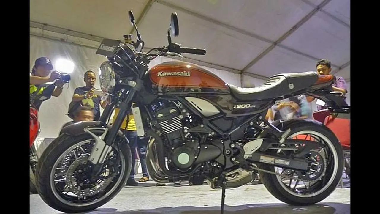 Kawasaki Z900RS