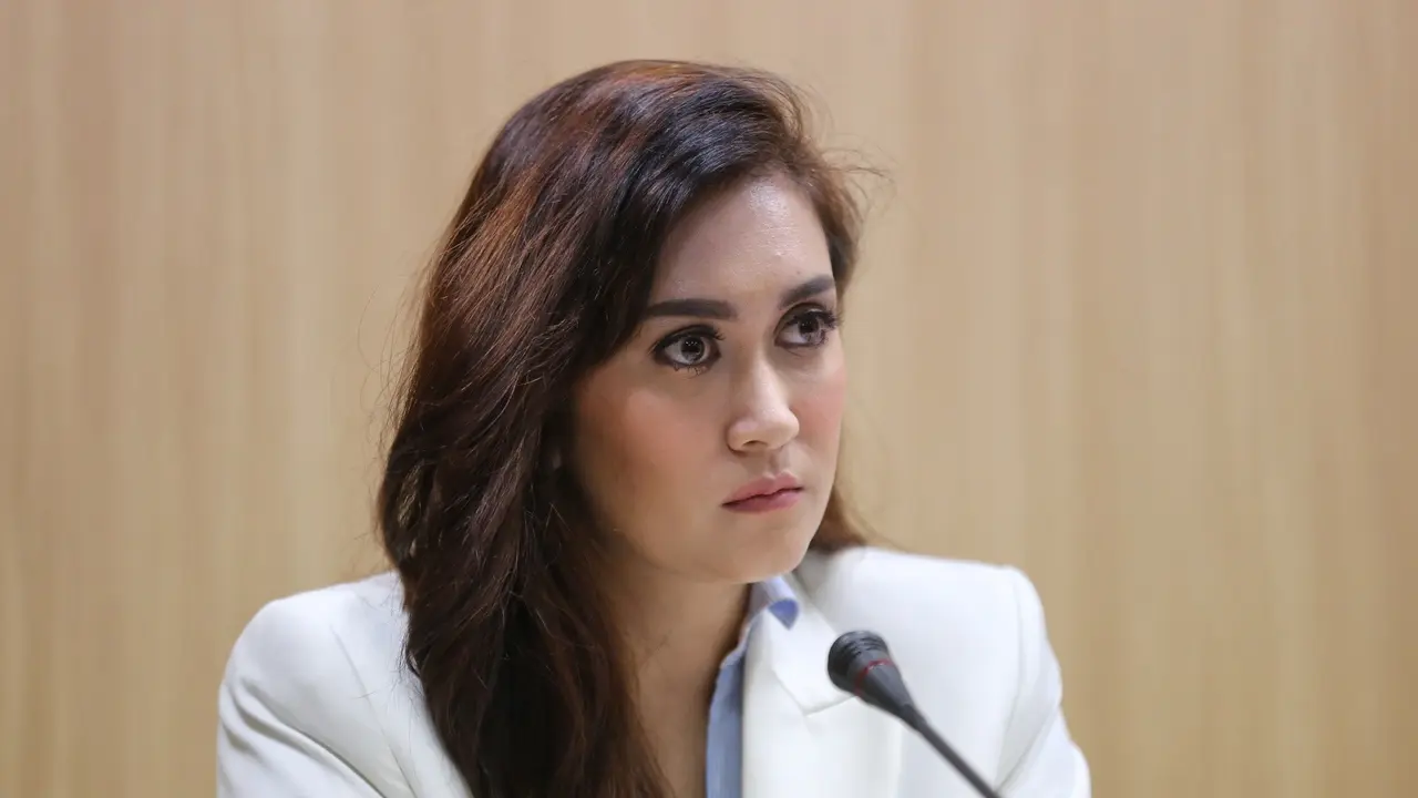 [Bintang] Nafa Urbach