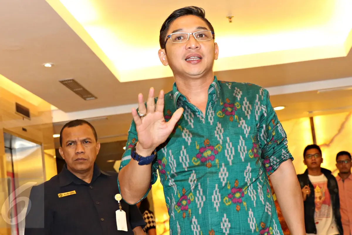 20151210-Kondisi Belum Stabil, Pasha Ungu Batal Jemput Anak dan Istrinya