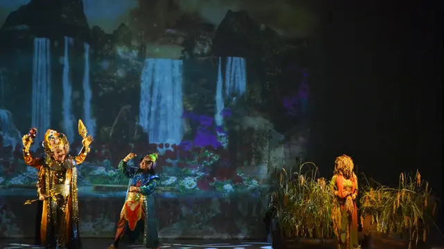 Teater Koma Angkat Kisah Padi dalam Lakon Goro-Goro: Mahabarata 2