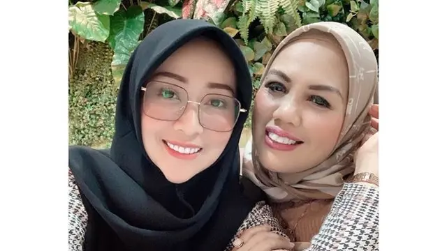 Elly Sugigi
