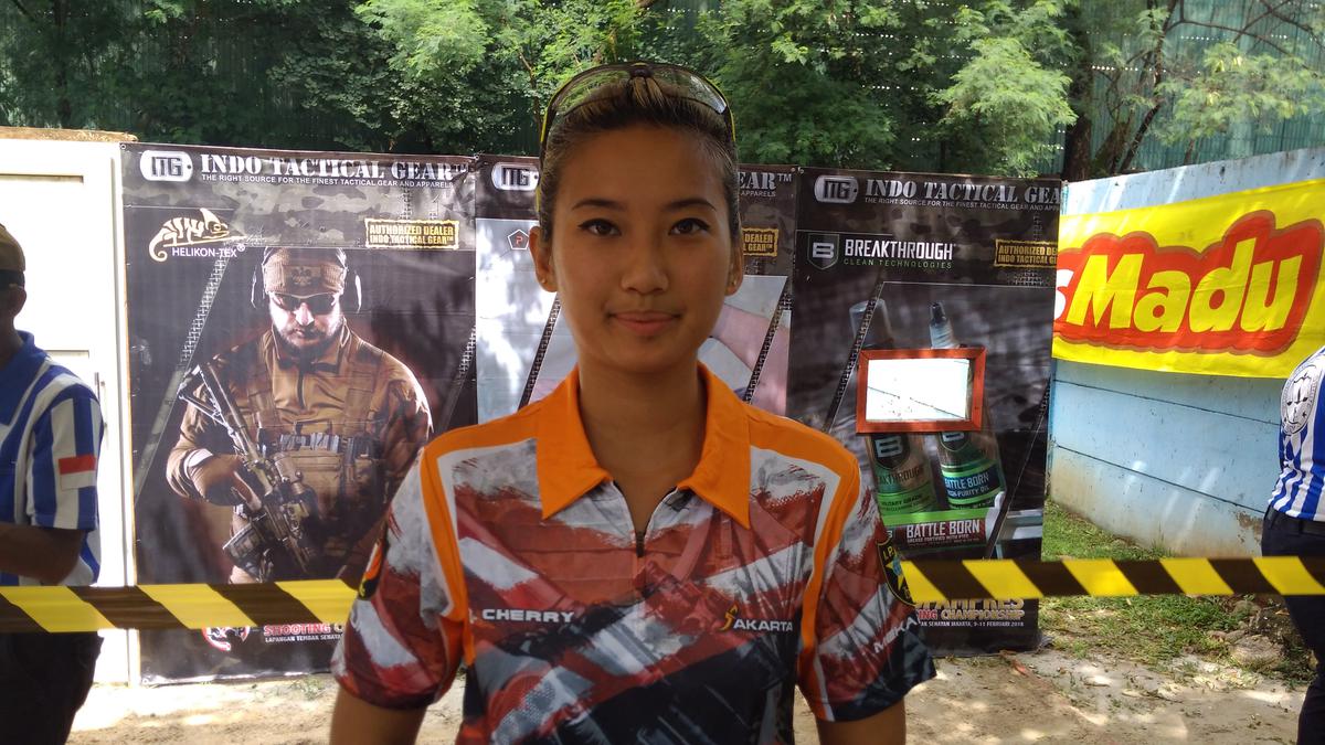 Penembak Cantik Berbagi Tips Cara Menembak Jitu - Ragam Bola.com