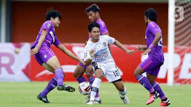 FOTO: Tahan Imbang Persita, Bali United Lolos ke Perempat Final Piala Menpora 2021