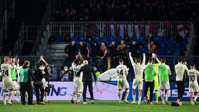 FOTO: AC Milan Lumat Atalanta di Stadion Gewiss