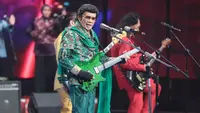 5 Lagu Rhoma Irama Terpopuler dan Makna di Balik Liriknya