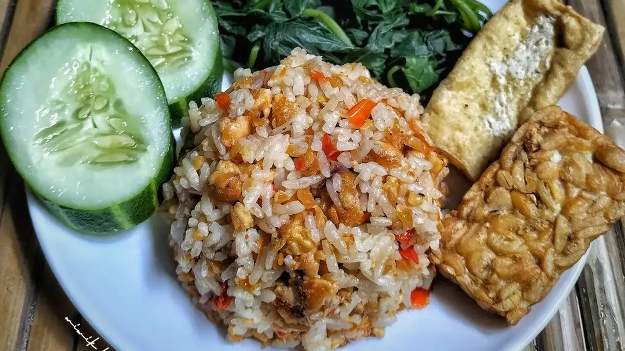 Resep nasi tutug tempe. (dok. Cookpad @wiwik_hendRiani)