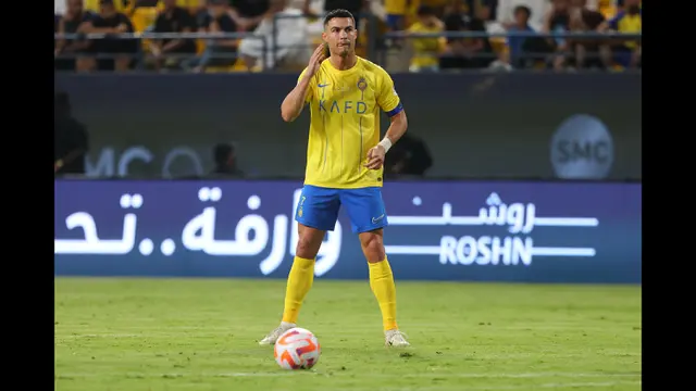 Foto: Cristiano Ronaldo Jadi Captain America saat Tentukan Kemenangan Al Nassr atas Damac di Liga Arab Saudi