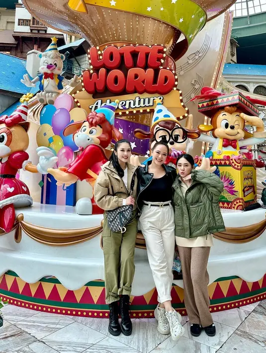 Sandra Dewi [Foto: Instagram/sandradewi88]