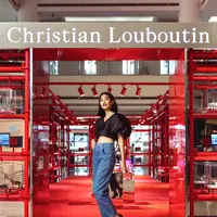 Christian Louboutin mengumumkan pembukaan toko pop-up di pusat perbelanjaan Plaza Indonesia, di Lobi Thamrin di lantai satu. (dok/ Christian Louboutin).