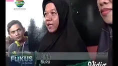 Usai dikepung, perempuan yang disebut menculik anak dibawa ke kantor polisi. Perempuan yang diduga melakukan penculikan di TK Al Amin Karangrejo Sawah VII, Wonokromo dibawa ke kantor polisi. Hal itu dilakukan untuk menghindari amukan warga.