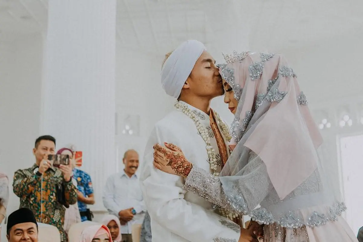 [Bintang] Taqy Malik dan Salmafina Khairunnisa