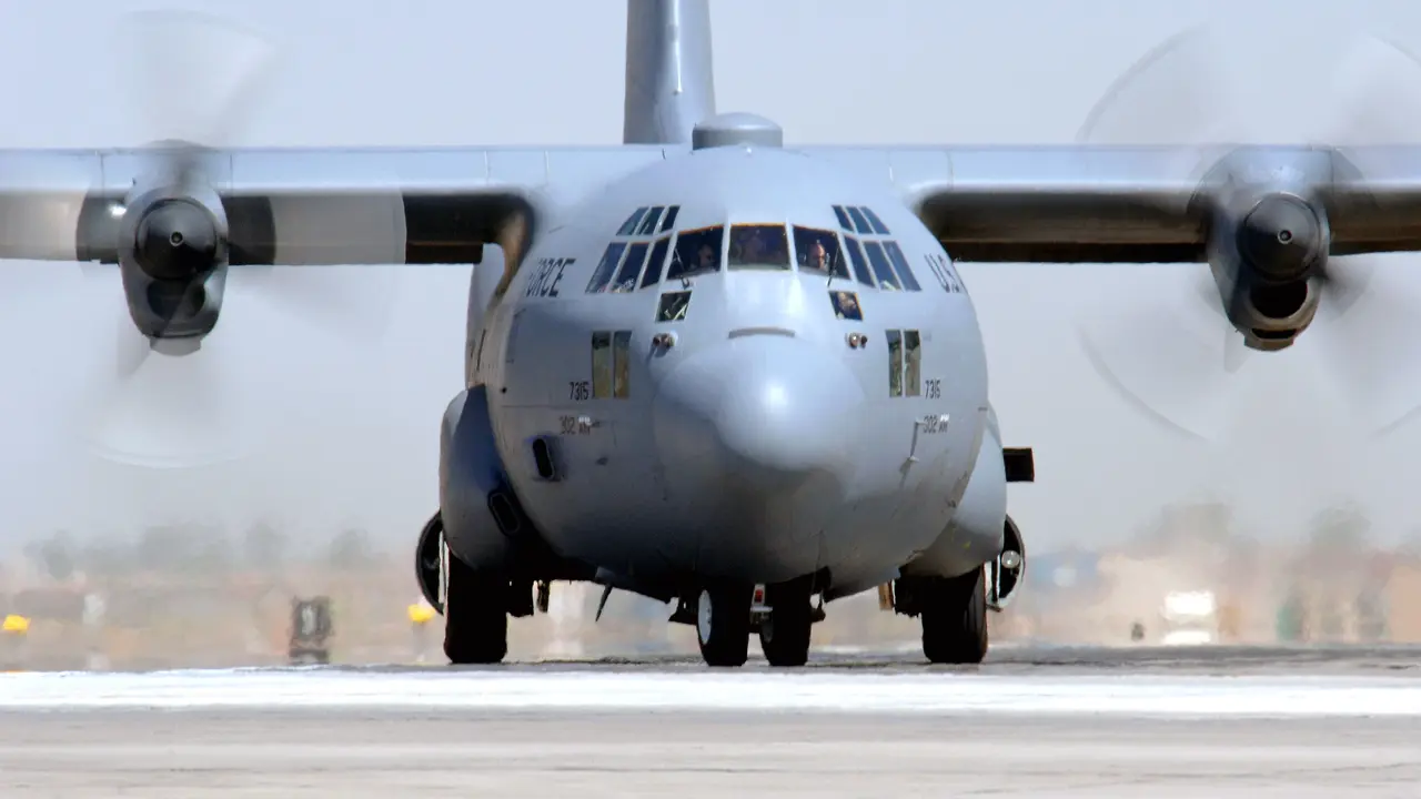 Jatuhnya Pesawat Hercules C-130 Jadi Perbincangan Dunia