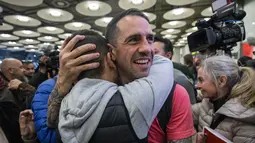Santiago Sanchez Cogedor ditangkap oleh pihak berwenang Iran atas tuduhan spionase pada Oktober 2022 lalu. (AP Photo/Bernat Armangue)