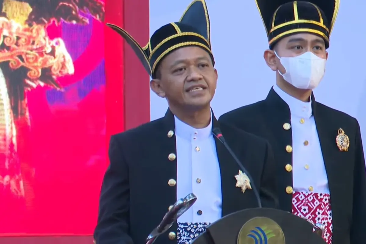Menteri Investasi/Kepala Badan Koordinasi Penanaman Modal (BKPM) Bahlil Lahadalia dan Wali Kota Solo Gibran Rakabuming Raka