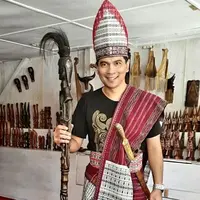Potret terbaru aktor Krisna Mukti yang awet muda. (Sumber: Instagram/krisna69.mukti)