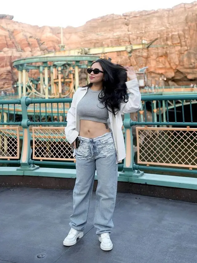 [Fimela] Rachel Vennya