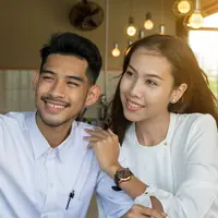 Ilustrasi nge-date bareng doi. (c)Tong_Nawarit/Depositphotos.com