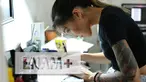 Simak berbagai tips dan kiat aman agar tubuh kita nyaman saat akan ditato dalam tayangan feature ENAM+ bersama Tato Artis Nadya Natasya (Nadcil)