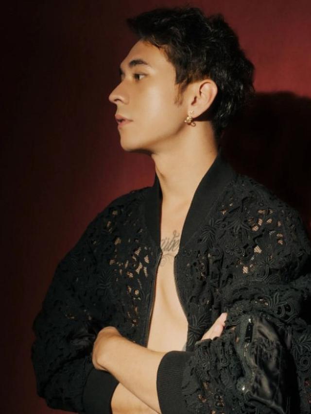 7 Potret Jerome Kurnia, Lawan Main Cinta Laura di Daniel & Nicollete