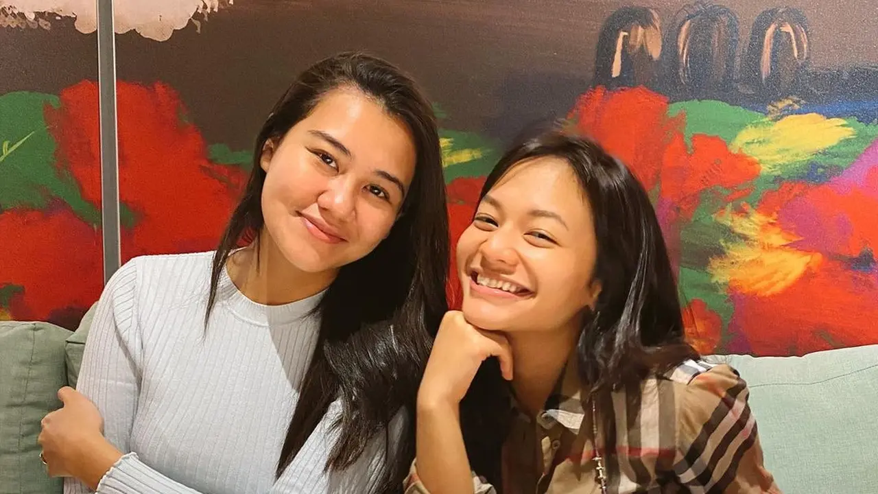 6 Potret Persahabatan Amel Carla dan Aaliyah Massaid, Friendship Goals