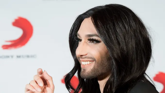 [Bintang] Conchita Wurst