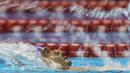 Perenang India, Jadhav Suyash, beradu cepat pada nomor 200 meter gaya ganti Asian Para Games di Stadion Aquatic Senayan, Jakarta, Minggu (7/10/2018). (Bola.com/Vitalis Yogi Trisna)