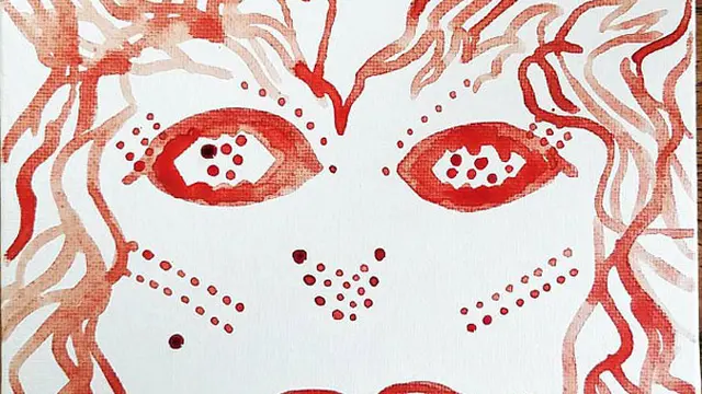 Fenomenal, Wanita Ini Melukis Menggunakan Darah Menstruasinya