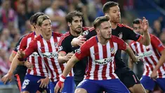 Bayern Munchen harus takluk dari Atletico Madrid dalam lanjutan semifinal leg pertama Liga Champions di Stadion Vicente Calderon, Kamis (28/4/2016) dini hari WIB. Pasukan Josep Guardiola harus menyerah 0-1 usai gelandang Atletico, Saul Niguez menceta...