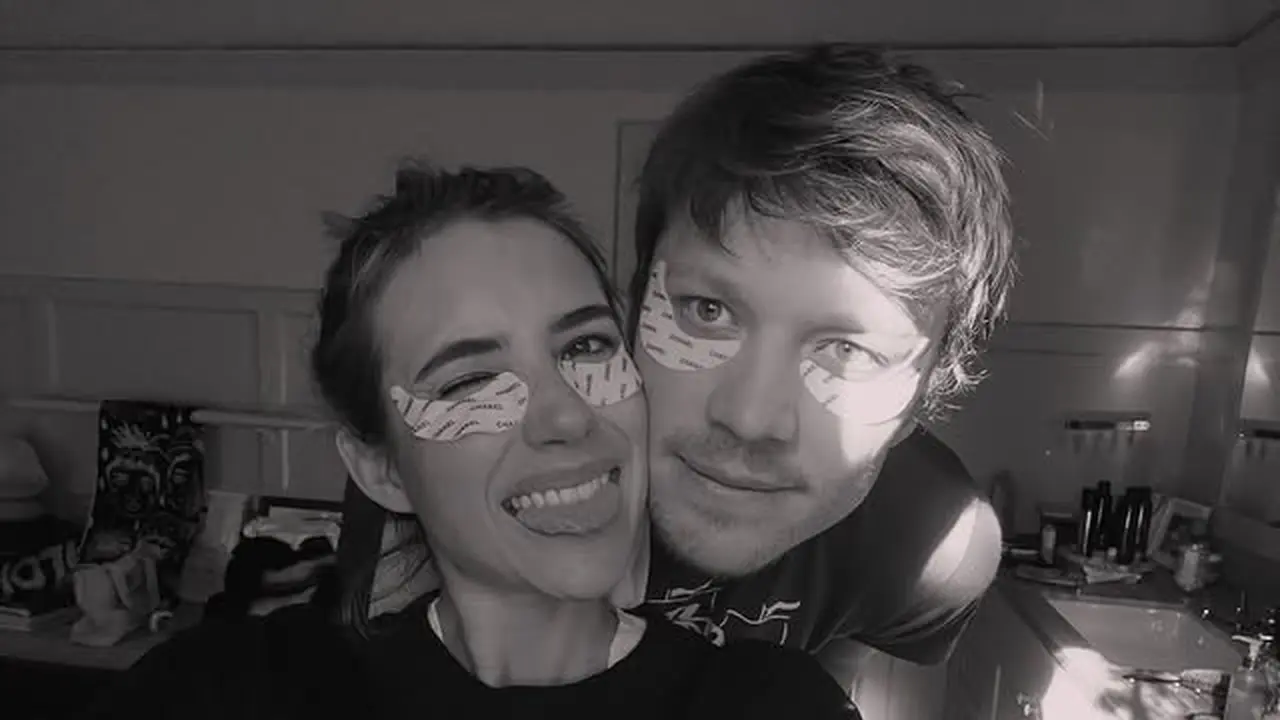 Emma Roberts dan Cody John resmi menikah