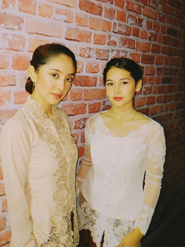 6 Potret Pemain Wanita Dari Jendela SMP Syuting Pakai Kebaya, Curi Perhatian