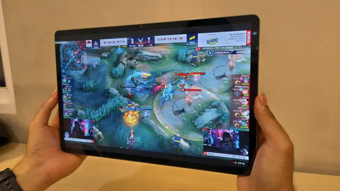 <p>Moto Pad 60 Pro saat dipakai menonton Youtube. (Liputan6.com/Anka Fergy Agustian)</p>