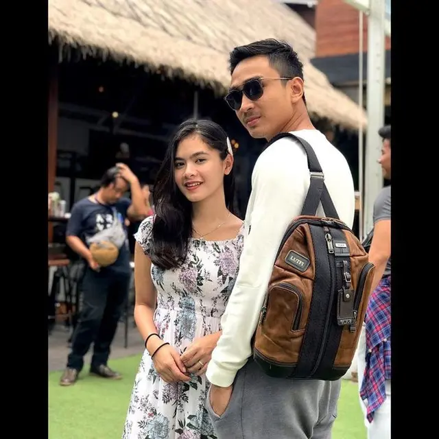 Gaya Pacaran Salshadilla  Anak Iis Dahlia, Mesra Walau LDR