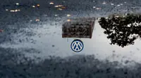 Logo Volkswagen (Foto: Julian Stratenschulte/EPA).