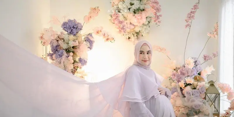 Detail Penampilan Anisa Rahma saat Maternity Shoot, Aura Keibuannya Terpancar