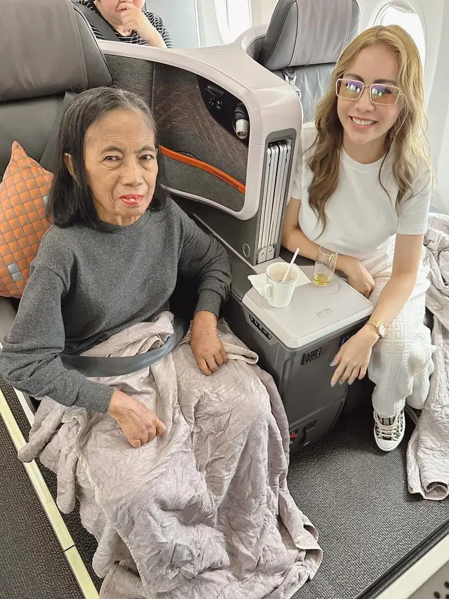 Sempat Dirawat di Singapura, Ini 7 Momen Momo Geisha Ajak Pulang Ibunda ke Malang