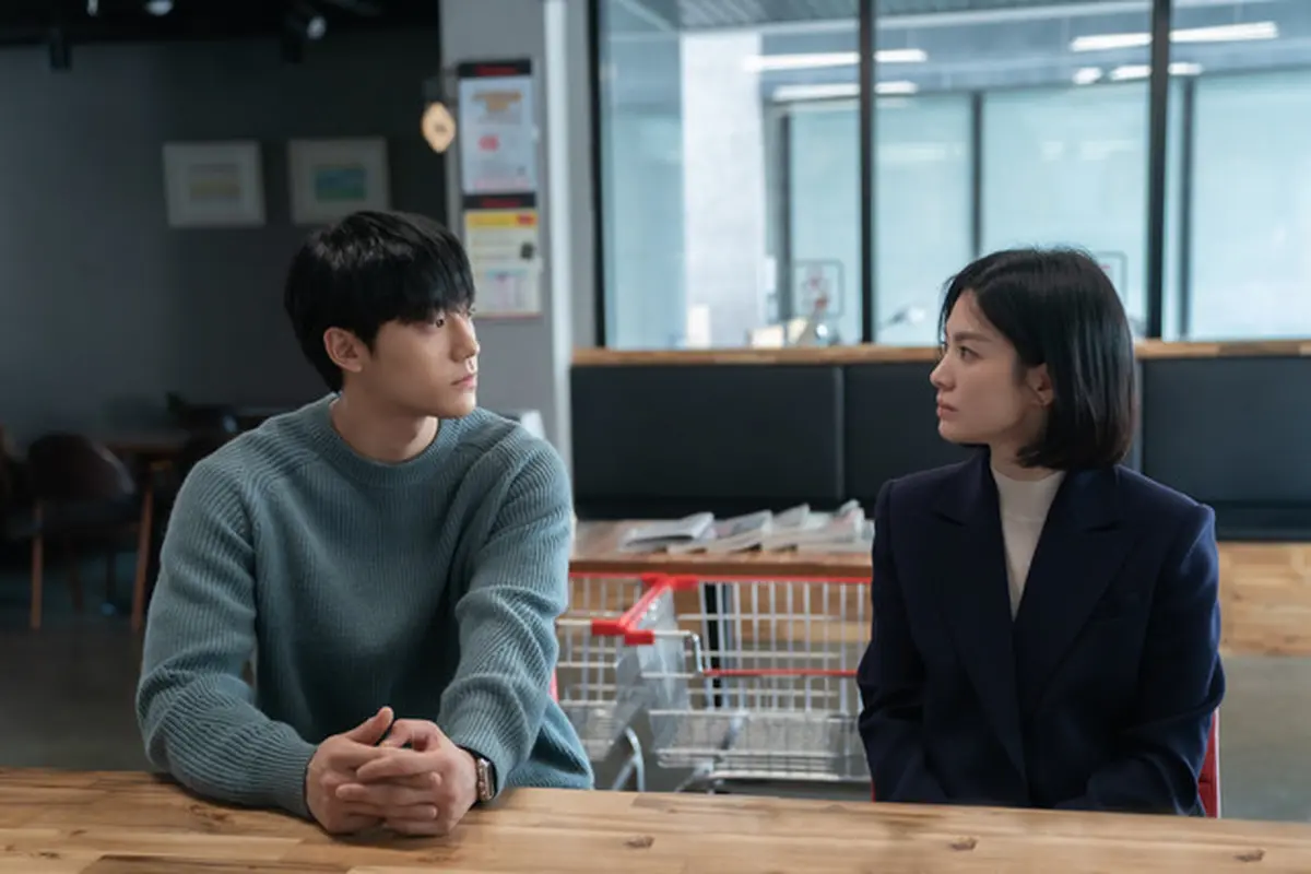 Song Hye Kyo dalam serial The Glory. (Foto: Graphyoda/Netflix)