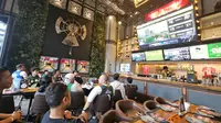 Suasana nobar NBA Finals 2024 di Jakarta (Liputan6.com/Thomas)