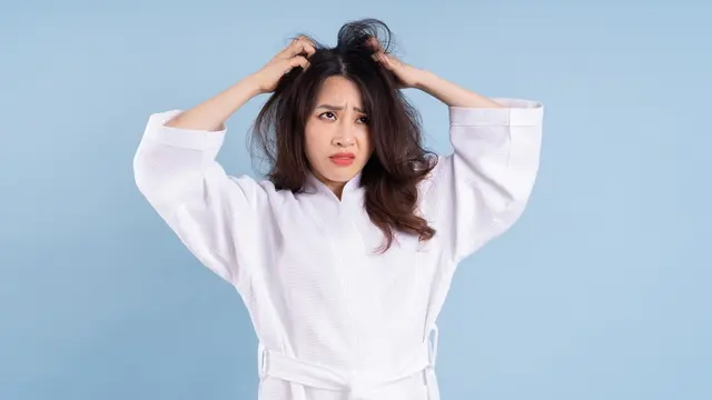 Shampo Anti Ketombe, Kenali Manfaat dan Cara Memilih Produk yang Tepat