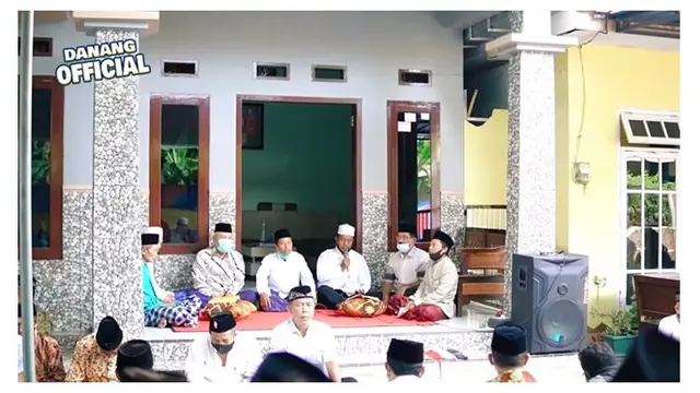 10 Potret Tasyakuran Pernikahan Danang DA dan Nura, Penuh Kesederhanaan