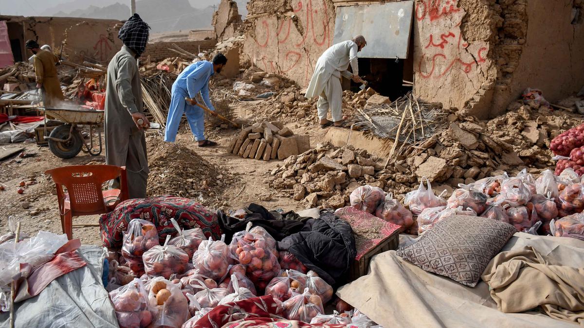 Gempa Magnitudo 6,3 Guncang Afghanistan, 20 Orang Tewas dan Ratusan Lainnya Terluka