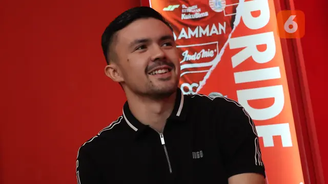 Oliver Bias - Perkenalan Pemain Asing Baru Persija Jakarta